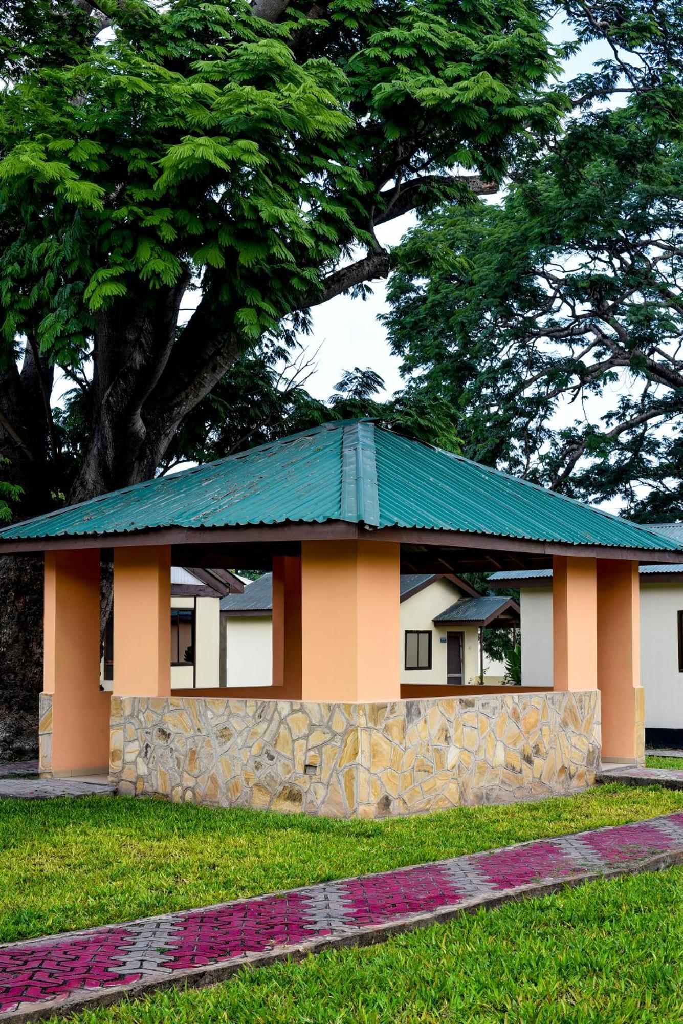 Mgulani Lodge Hotel Dar es Salaam Zewnętrze zdjęcie